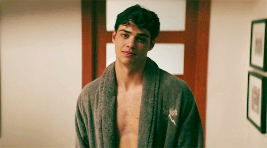 Noah Centineo moving backwards in an open robe in "To All the Boys I've Loved Before" Noah Centineo moving backwards in an open robe in "To All the Boys I've Loved Before"