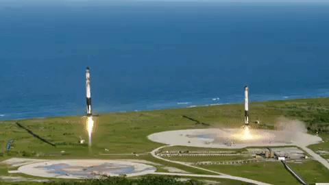 SpaceX Falcon Heavy Successfully Lands All Three Boosters at the Same Time  on First Operational Mission