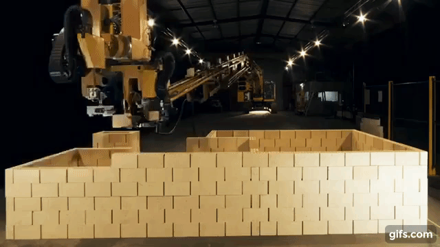 Construction Robot Built An Entire Brick House In Just Two ...