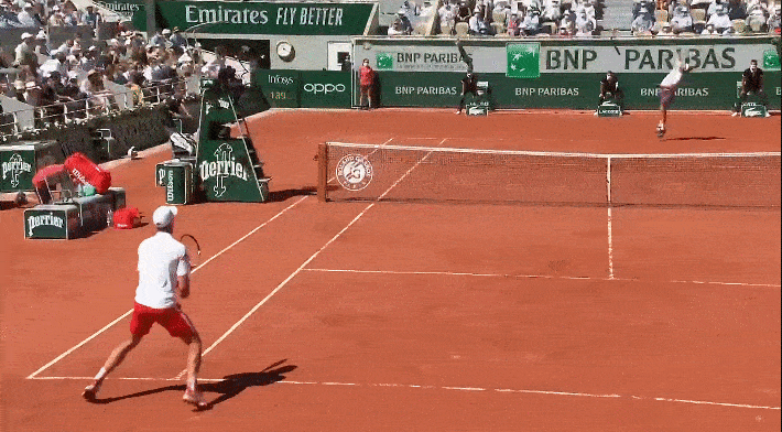 This is how Tsitsipas saved the set point