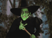 Wicked Witch Of The West Cackle GIFs | Tenor