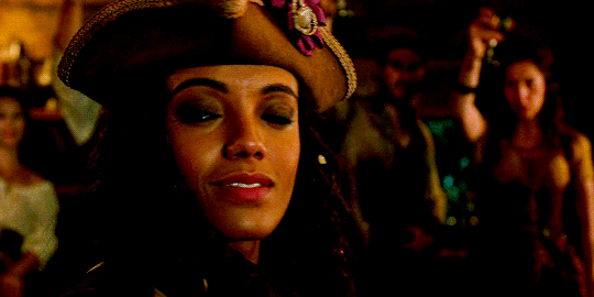 supercanaries : Hats off to the pirate queen!