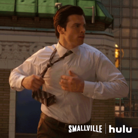 Smallville-clark-kent GIFs - Get the best GIF on GIPHY