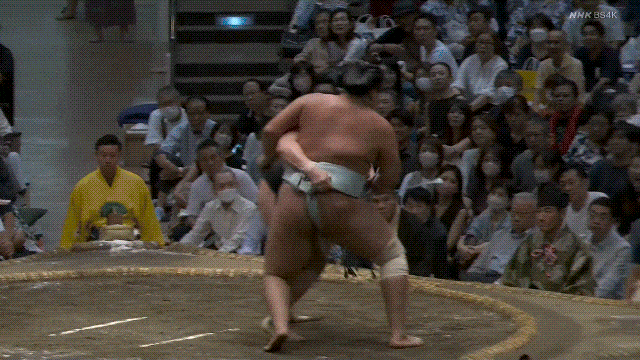 Chiyoshoma vs. Hokuseiho. 2023 Aki basho. Sumo.