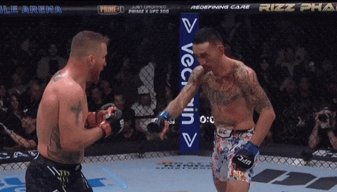 Media - Max Holloway KO Justin Gaethje GIFS | Sherdog Forums | UFC, MMA &  Boxing Discussion
