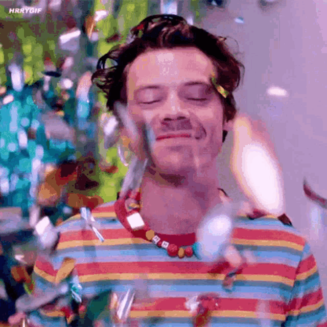 Harry Styles GIF - Harry Styles Cute - Discover & Share GIFs