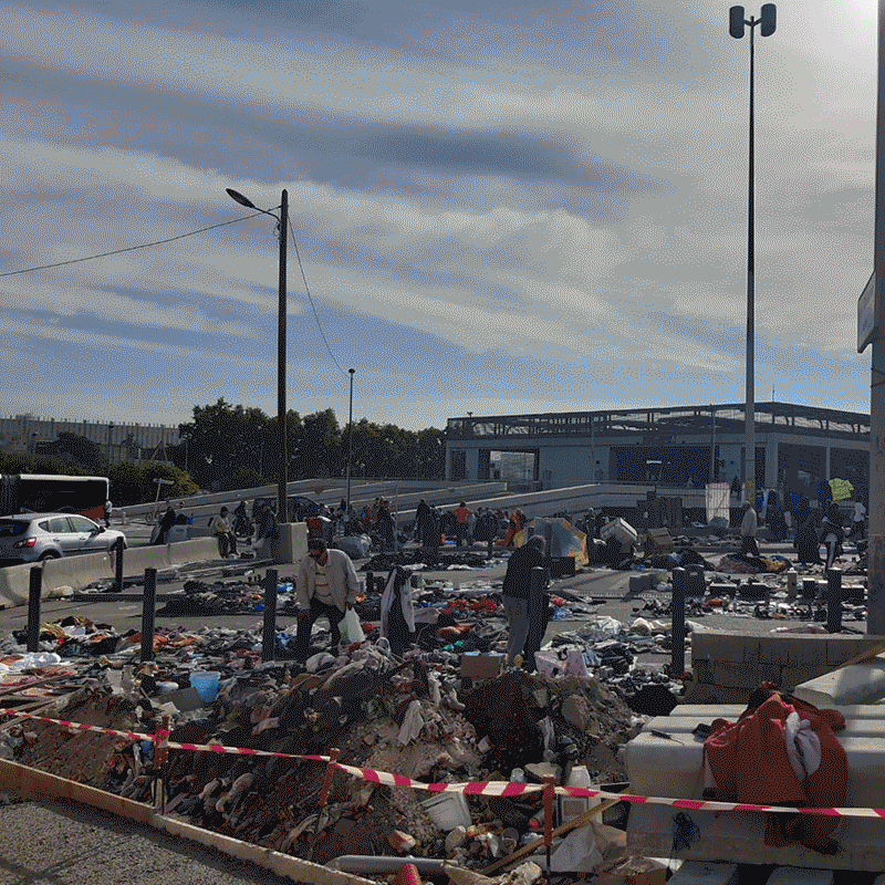 Dépôts d'ordure, pollution visible de Marseille