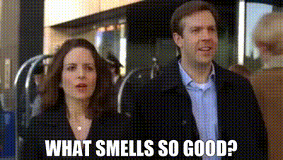 YARN | What smells so good? | 30 Rock (2006) - S01E20 Cleveland | Video gifs  by quotes | d261e932 | 紗