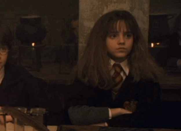 Hermione Raising Hand Gif