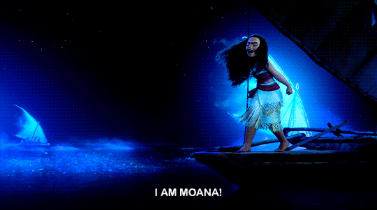 Moana on her boat, shouting out "I am Moana!"