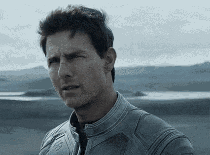 Tom Cruise What GIF - TomCruise What Oblivion - Discover & Share GIFs
