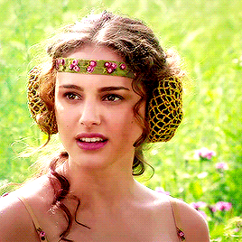 a tourist in a dream — jynerso: star wars meme: [¾] outfits ↳Padme's...