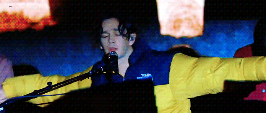 close :: [THE 1975] The Late Show with Stephen Colbert Frail State Of Mind  gif 4p