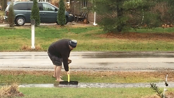 Man shoveling water [L] on Make a GIF