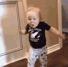 Running Away I Cant Even GIF - Running Away I Cant Even No - Discover &  Share GIFs