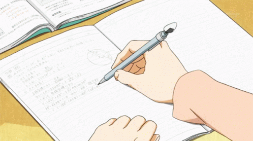 Gif de uma mãozinha escrevendo à lápis em um caderno.