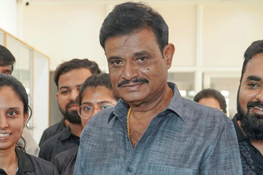 Munirathna