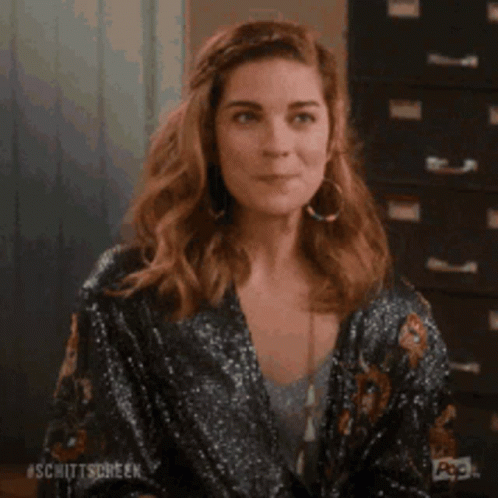 Hair Flip GIFs | Tenor
