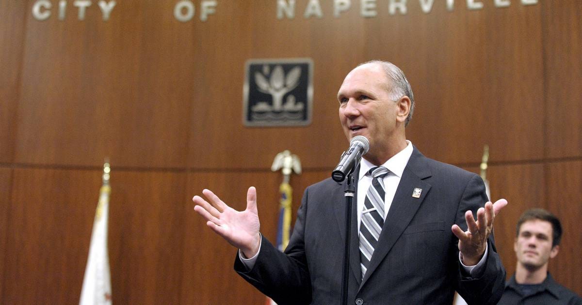 Naperville leadership transitions to new Mayor Chirico