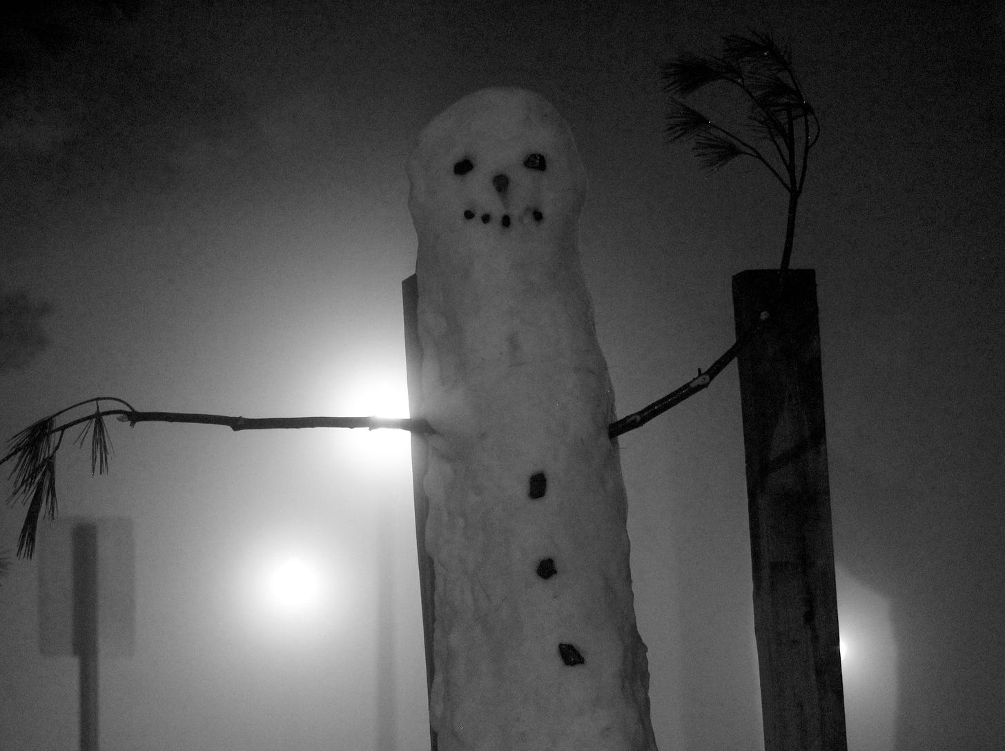 Evan J. Pretzer of The Wausau Sentinel ventured out in Wausau Dec. 29, 2022 and captured a shot of a slender snowman in the fog over at Marathon Park. The city was experiencing warmer weather after a recent cold snap.