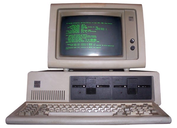 Un IBM-PC corriendo MS-DOS
