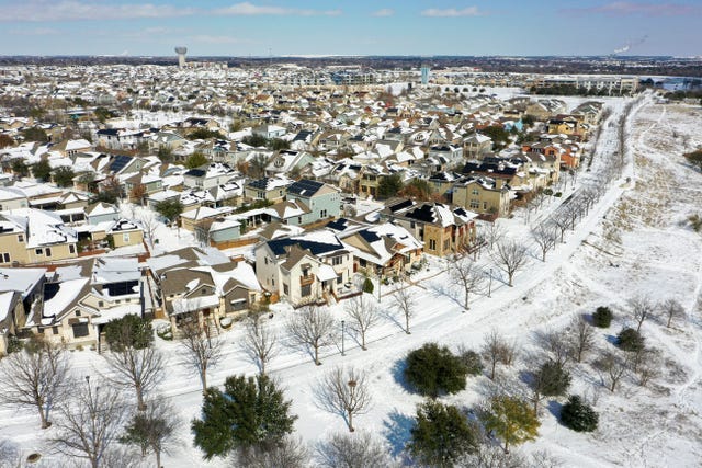 Aerial photos capture 'once in a generation' Austin snow day from above