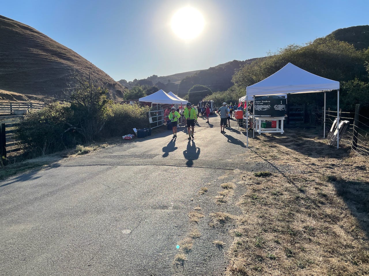 Photo of Rest stop 1, run by the good folks from AIDS/LifeCycle