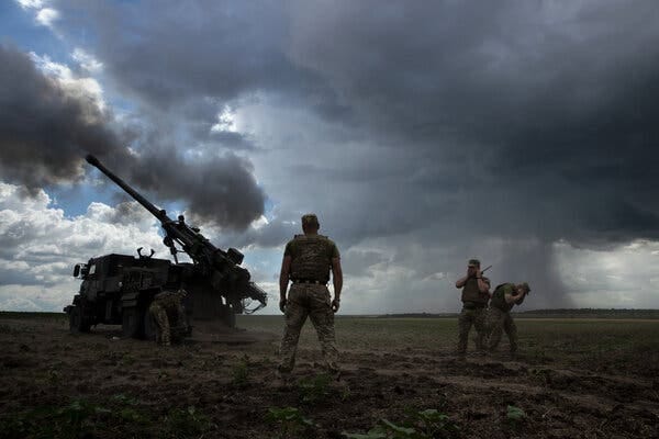 Ukrainian soldiers fired an advanced French CAESAR self-propelled howitzer at a Russian target in the Donetsk region on Friday.