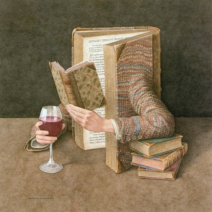 pintura surrealista de tons terrosos que ilustra um livro com braços, lendo outro livro, acompanhado de uma taça de vinho tinto, apoiando o braço em uma pilha de livros menores ao lado