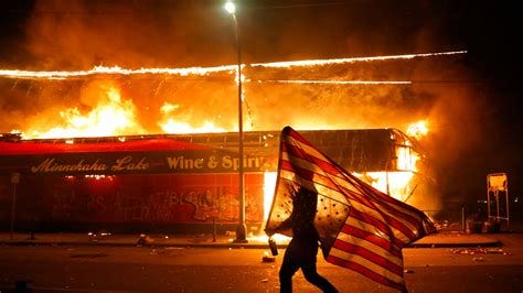 Rioters torch Minneapolis police precinct during third night of ...