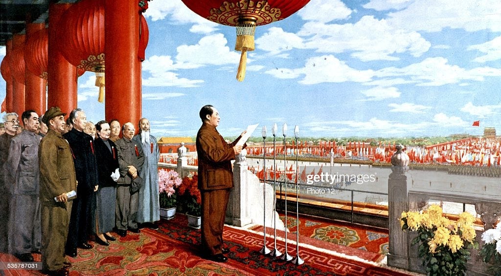 Mao Tse Tung announcing the creation of the People's ...