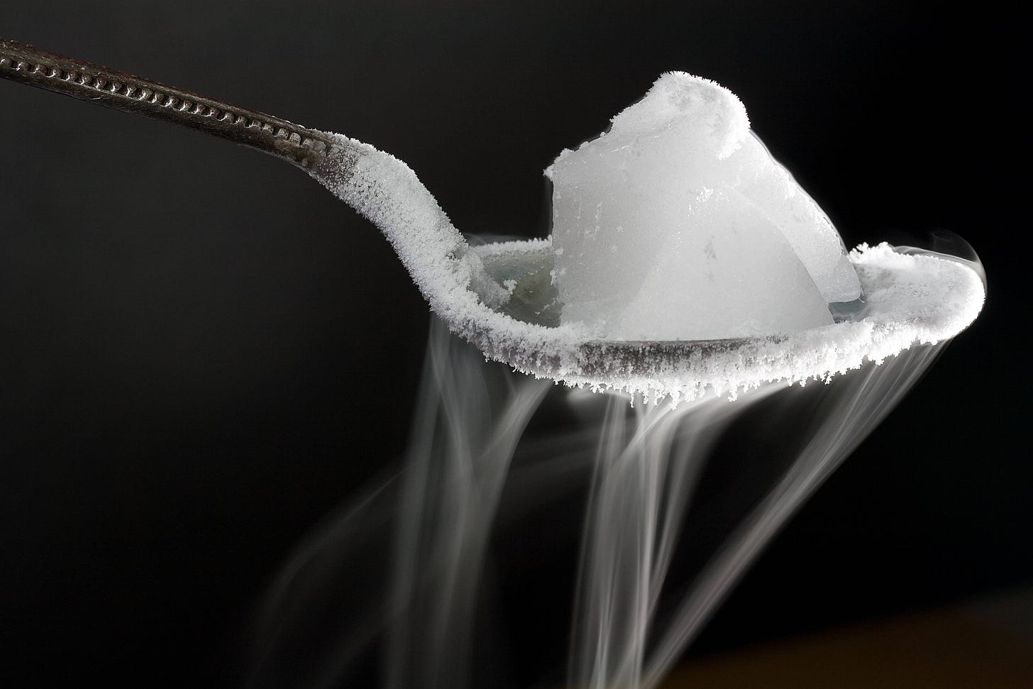 7 Practical and Lesser-Known Uses for Dry Ice – Long Beach Ice