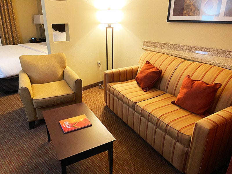 Comfort Suites Gallup Living Room