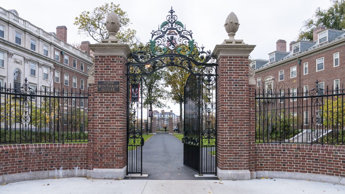 How to Get Into Harvard: Admissions Data and Strategies