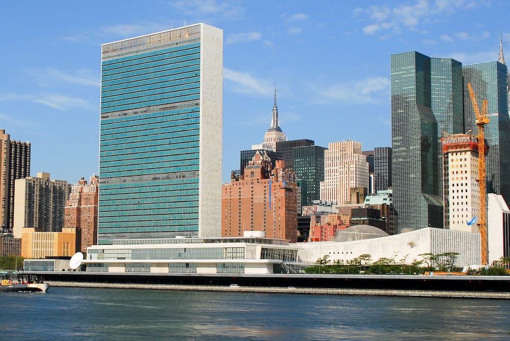 UN HQ 2724390955 bfc562c6a9 (cropped).jpg