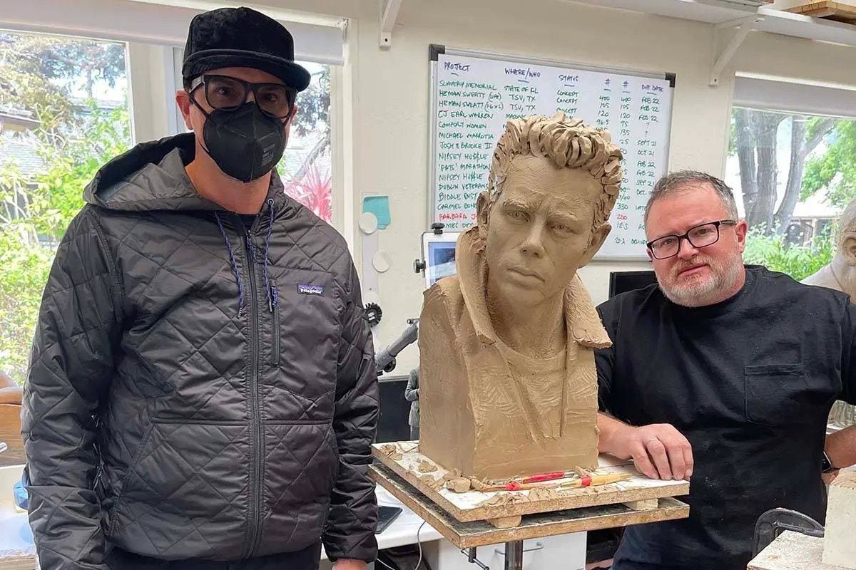 Zak Bagan with bust of James Dean and sculptor