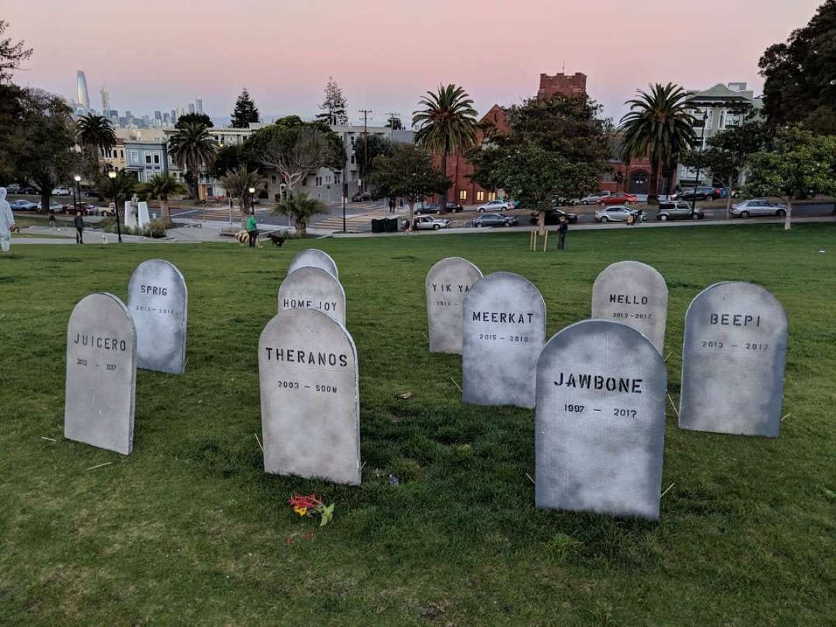 Only in SF: Someone built a graveyard for defunct startups in Dolores Park
