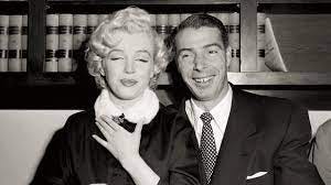 Videos inside the courthouse show the wedding of Marilyn and Joe DiMaggio -  CNN Video