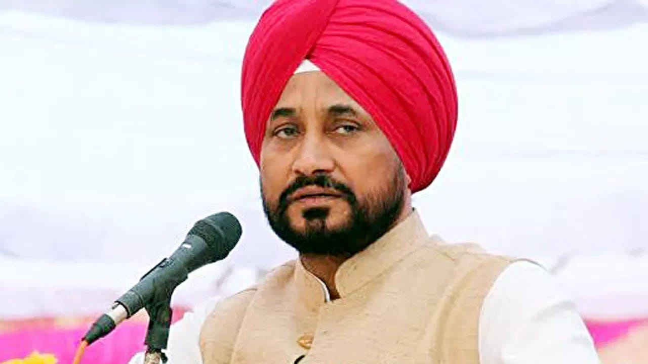 Charanjit Singh Channi: Who is Charanjit Singh Channi, the new Punjab chief  minister | India News - Times of India