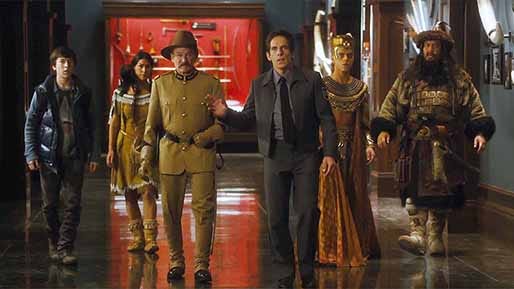 Ben Stiller and Robin Williams star in "Night at the Museum: Secret of the Tomb" (2014).