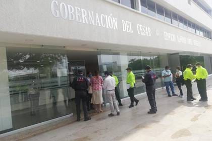 Los escándalos de corrupción y el tráfico de medicamentos en medio de la pandemia en Colombia