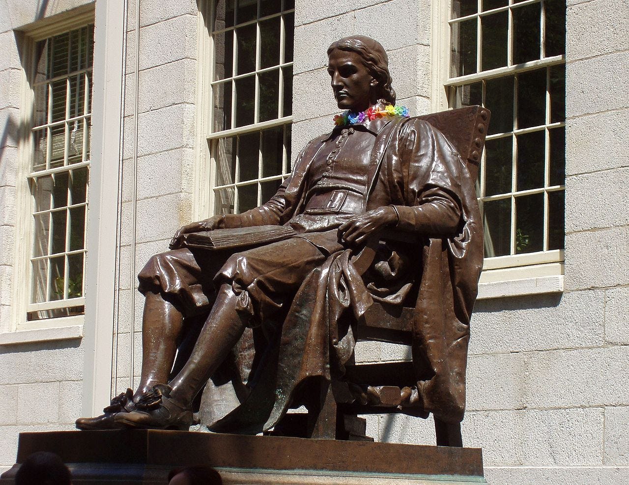 File:John Harvard statue at Harvard University.jpg - Wikimedia Commons