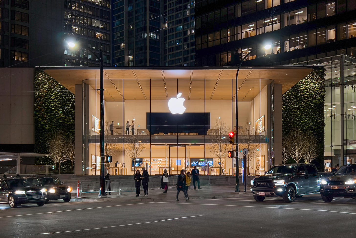 Apple Pacific Centre at night.