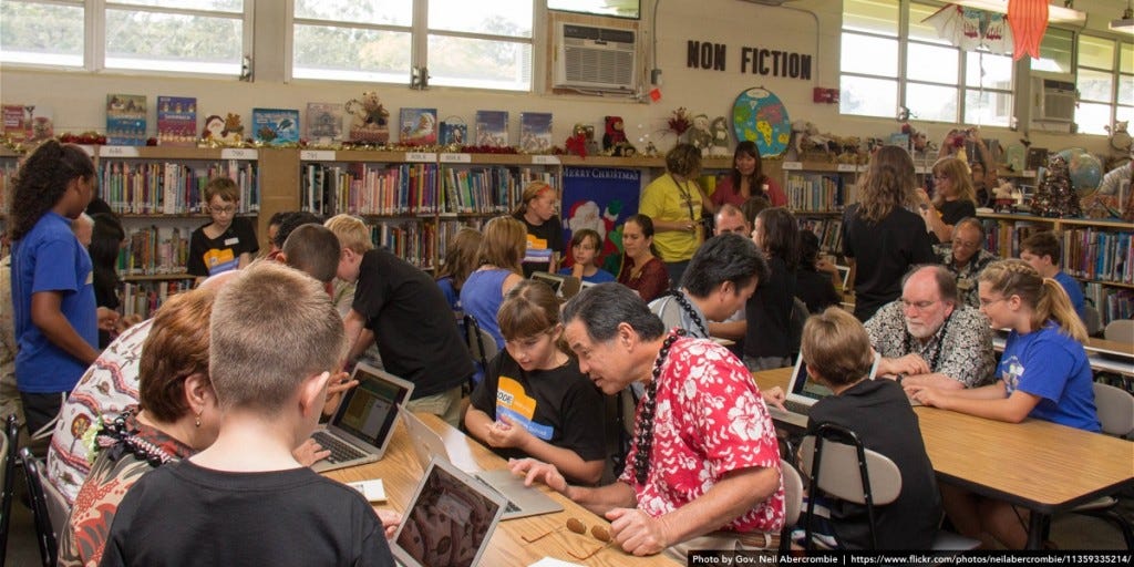 Hour-of-Code-Hale-Kula-Elementary-Governor