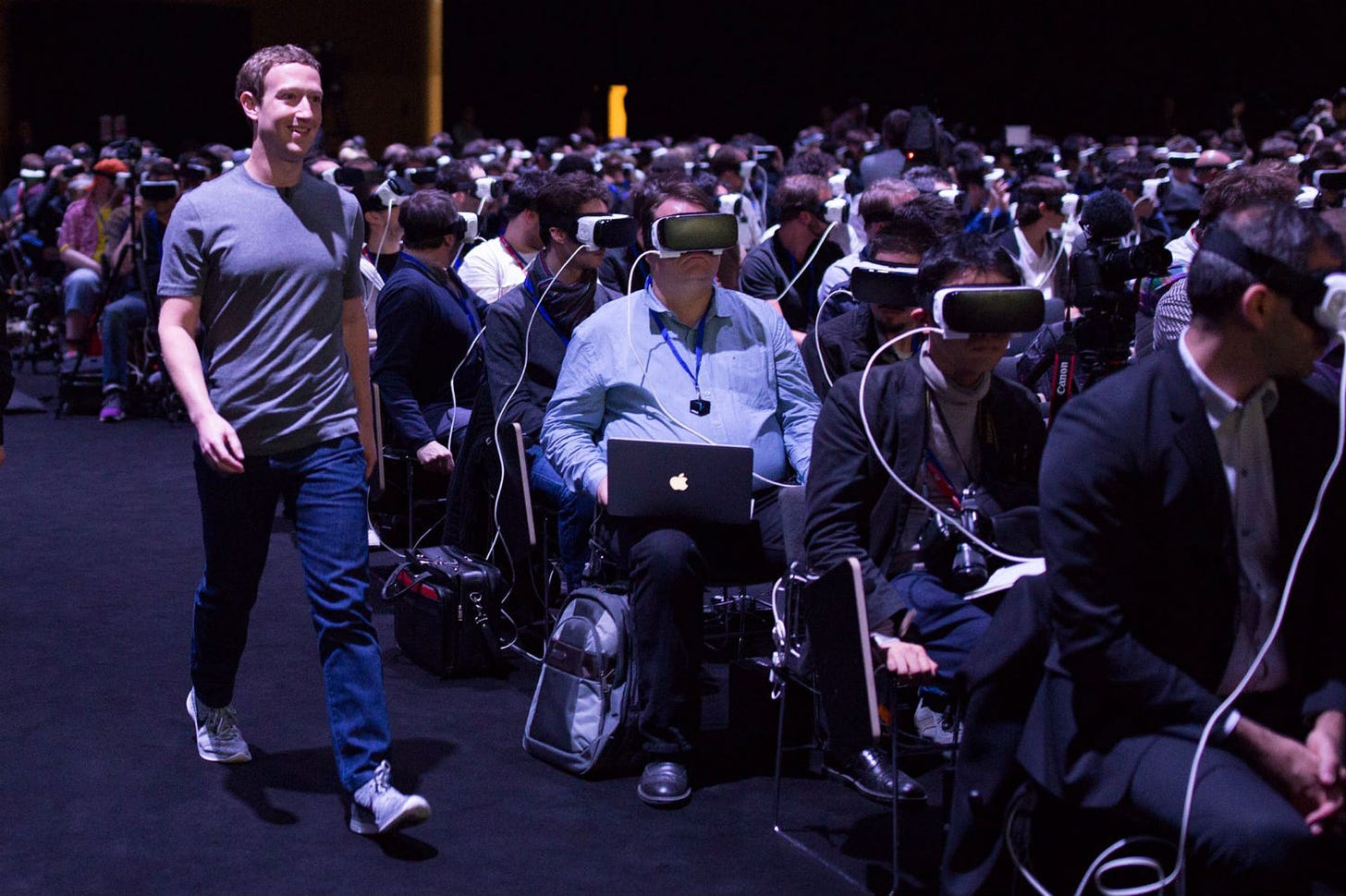Mark Zuckerberg: Oculus Quest Is &#39;An Experience That People Keep Using&#39;