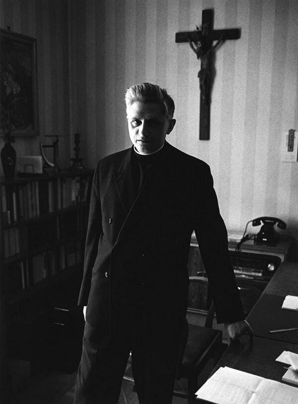 History In Pictures en Twitter: "Young Joseph Ratzinger, later pope Benedict  XVI, 1965 http://t.co/vOGA6P3Rld" / Twitter