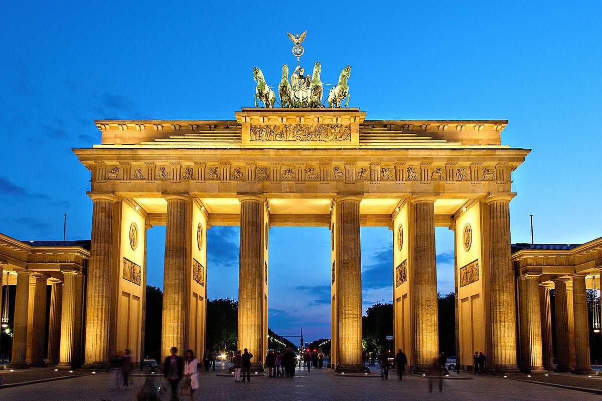 Brandenburg Gate - Wikipedia