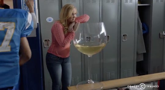 Inside Amy Schumer': Details on the Massive Wine Glass Used in 'Football  Town Nights'