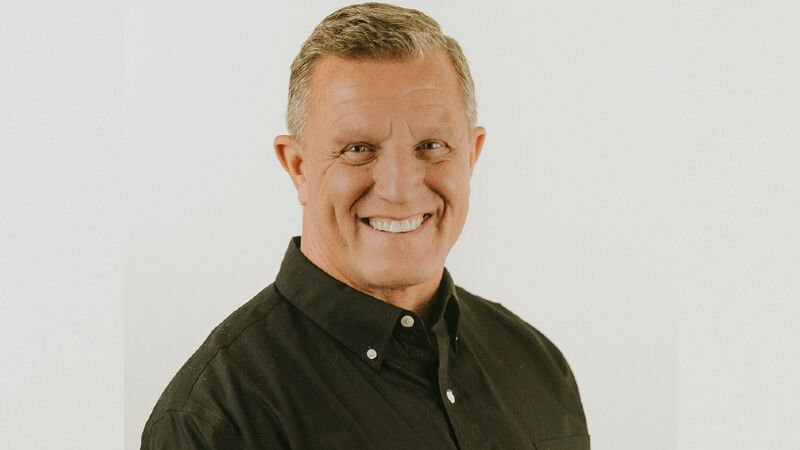 Indiana pastor admits 'adultery'; woman says she was a teen | News | wevv.com Indiana pastor admits 'adultery'; woman says she was a teen | News | wevv.com