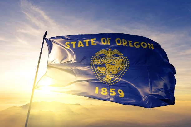 145 Oregon State Flag Stock Photos, Pictures & Royalty-Free Images - iStock